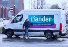 50.000 huishoudens in Amsterdam korte tijd zonder stroom na explosie bij onderhoud