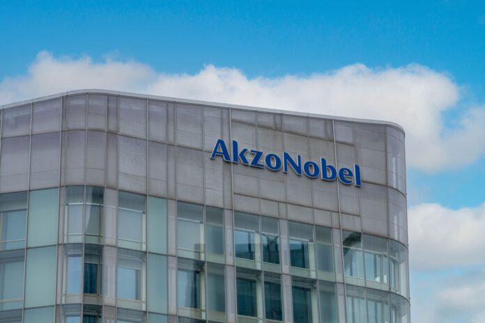 Amsterdams bedrijf AkzoNobel crasht 21% nadat overnamedroom in duigen valt