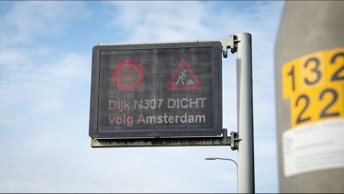 Omroep Flevoland - Nieuws - Dijk Lelystad-Enkhuizen gaat drie momenten